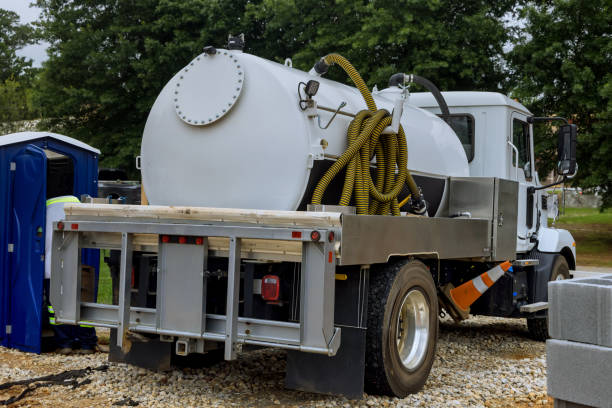 Porta potty rental for outdoor events in Grandview, MO